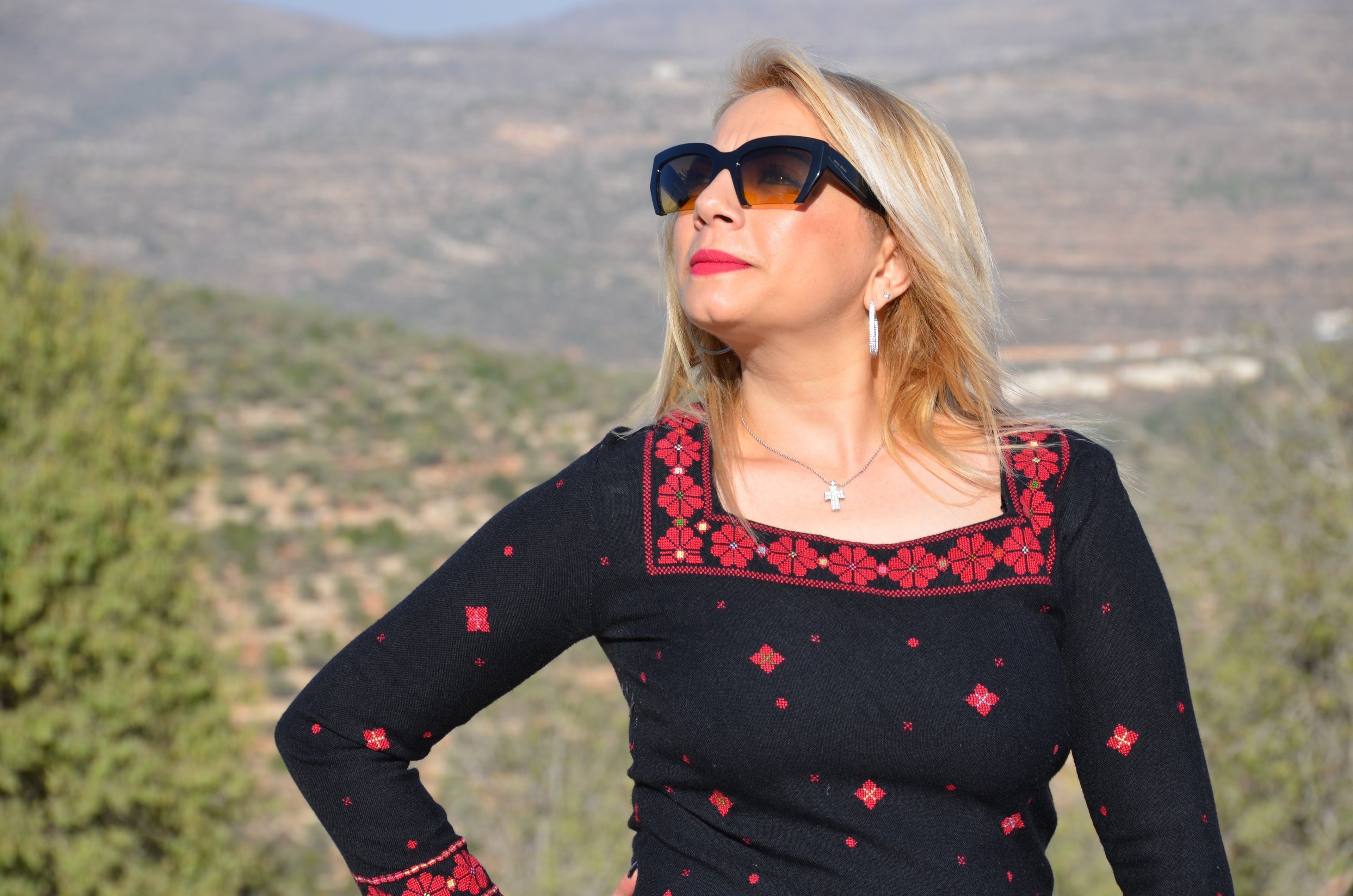 Hand-Embroidered Black Blouse – Traditional Red Palestinian Motifs
